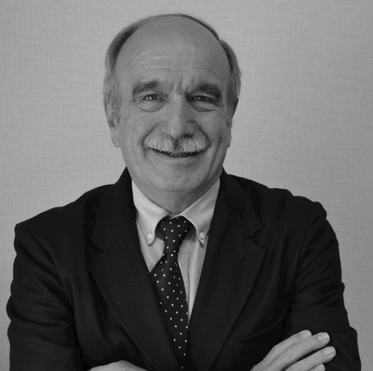 José María González-Pinto Arrillaga, Decano.